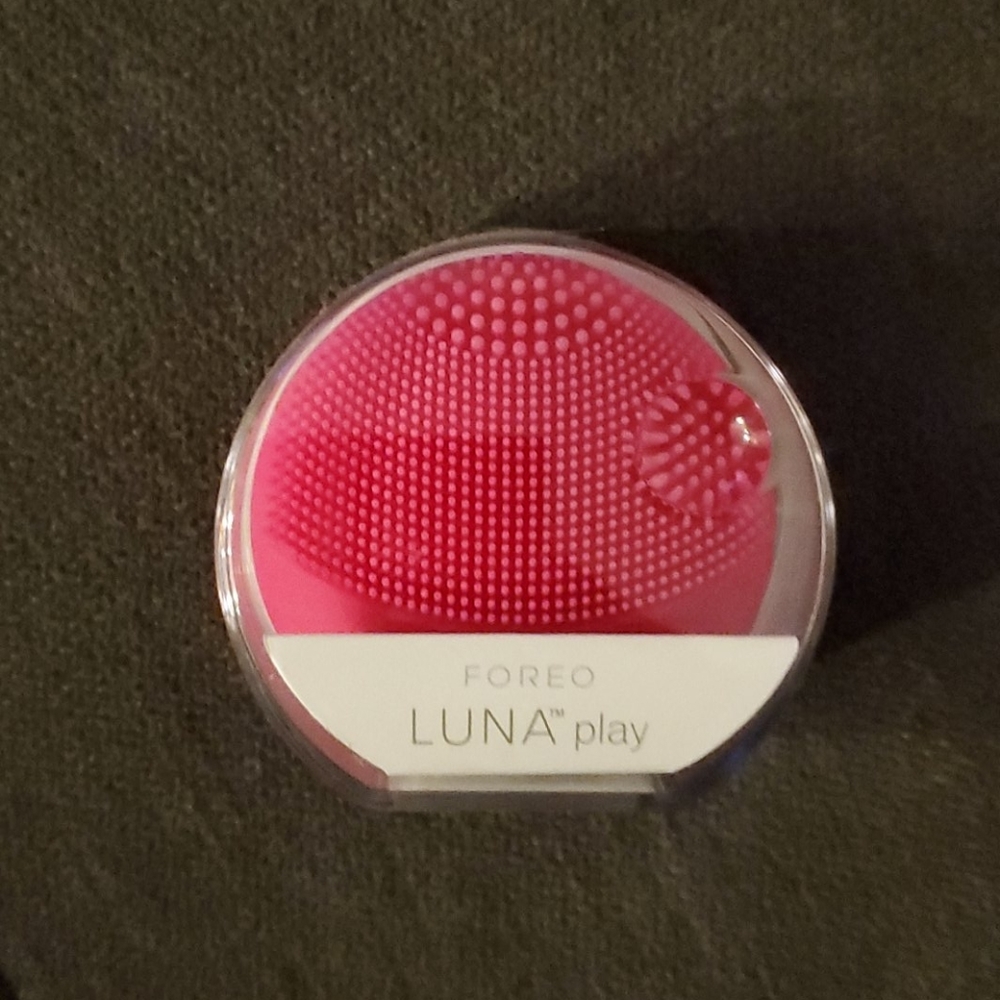 Brand new foreo luna play
